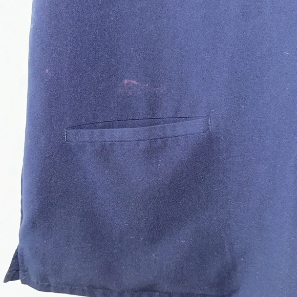 Figs scrub top - Picture 3 of 4